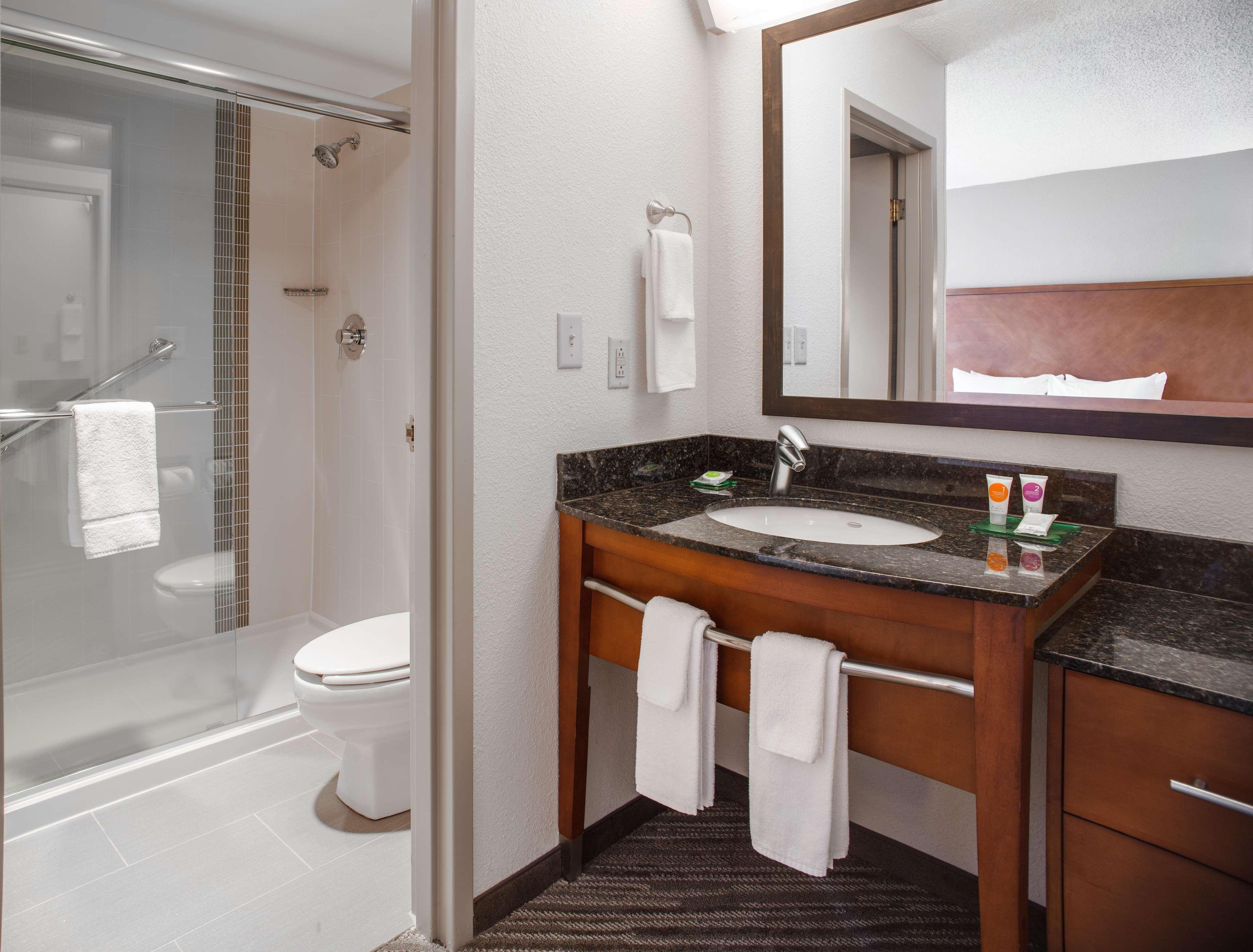 Hyatt Place Cincinnati Blue Ash Exteriör bild